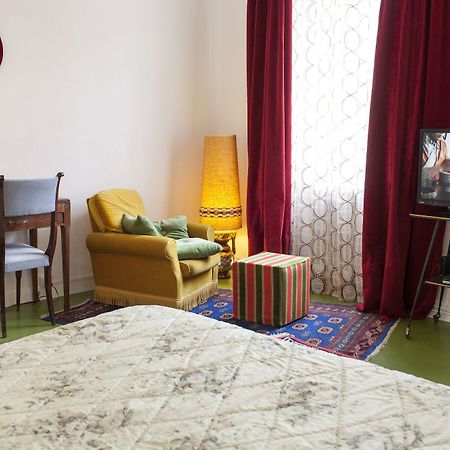 46Fm : Montauban Guest House Bagian luar foto