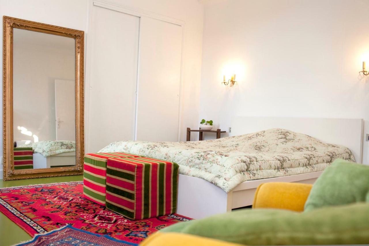 46Fm : Montauban Guest House Bagian luar foto